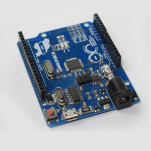 برد Arduino UNO ساخت ایران با پورت Micro USB، استفاده از ATmega328 SMD اورجینال و مبدل CH340G – کیفیت بالا، طراحی کاربردی و سازگار با نیاز روز.